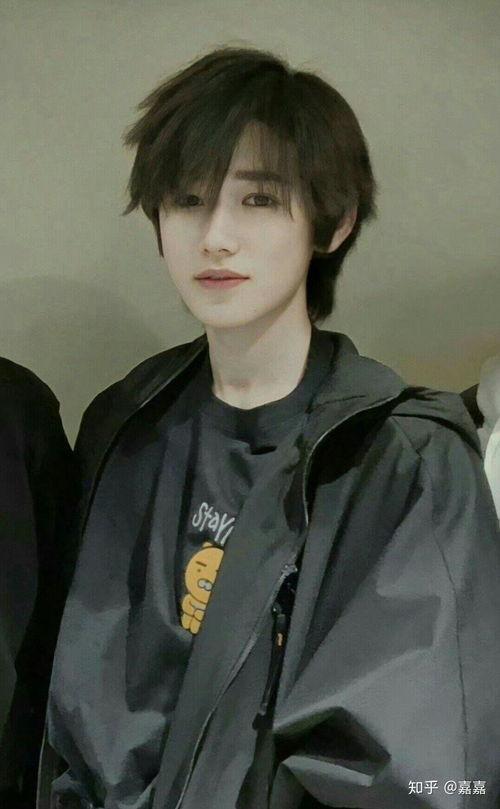 刘耀文宋亚轩爆料视频,娱乐圈幕后真相大曝光